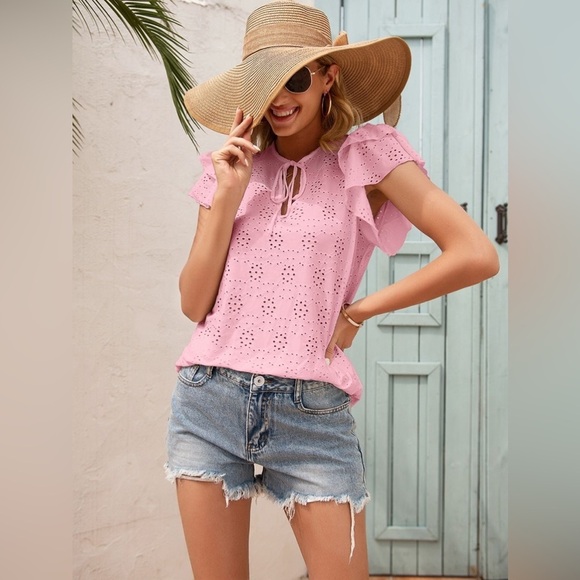 Firefly Lane Boutique1 Tops - Mellow Summer Short Sleeve Eyelet Blouse